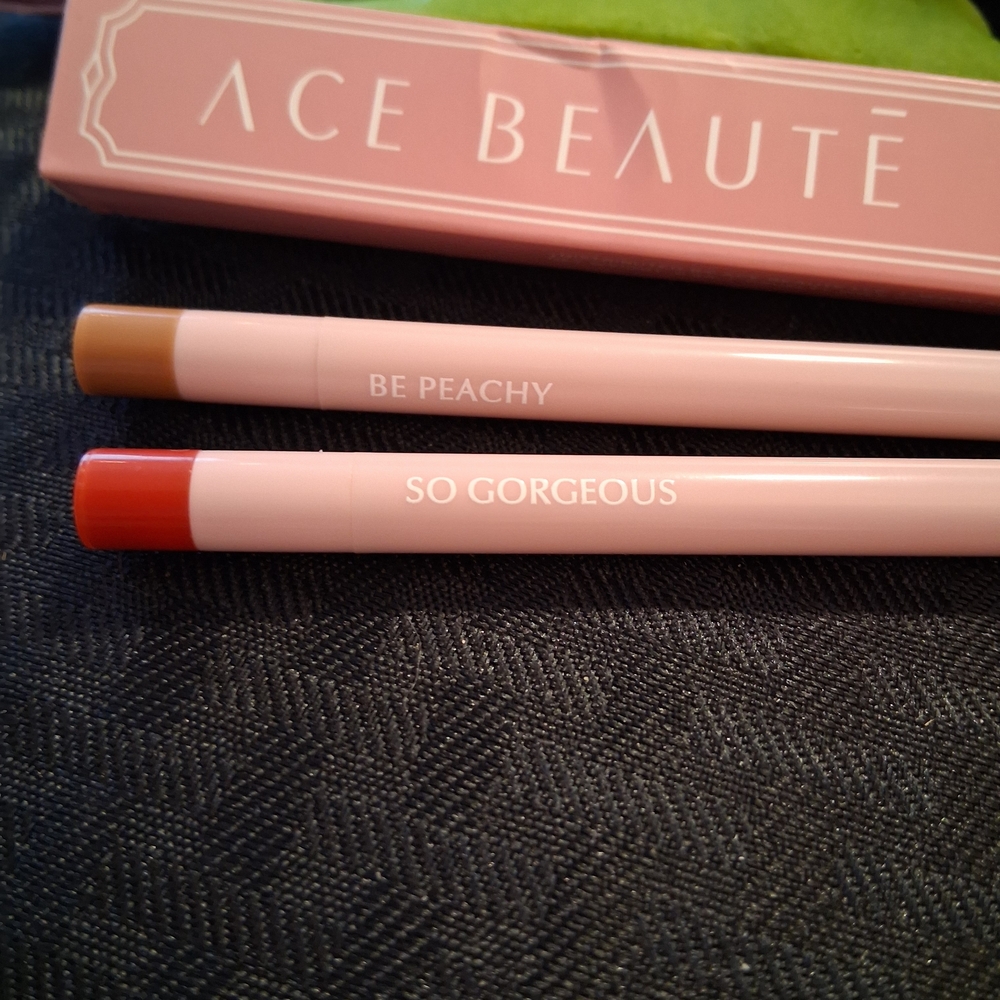 Ace Beaute Draw It Lip Liner Duo — Be Peachy & So Gorgeous (Pink) - Picture 2 of 3